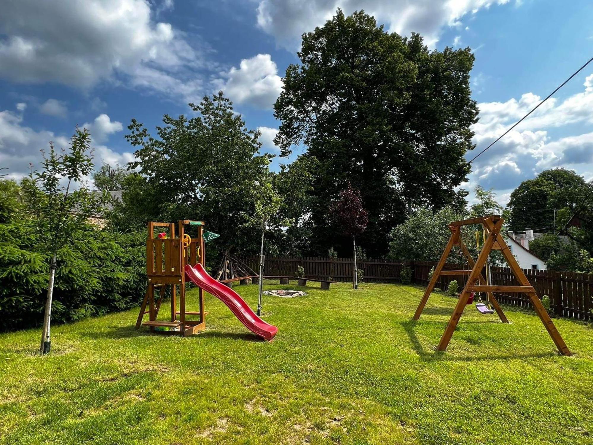 Chalupa Vojtechov Lísek Buitenkant foto
